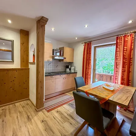 Fruehstueckspension Seeblick ゲストハウス