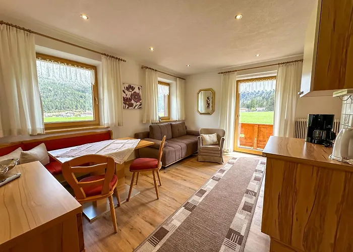 Fruhstuckspension Seeblick Achenkirch