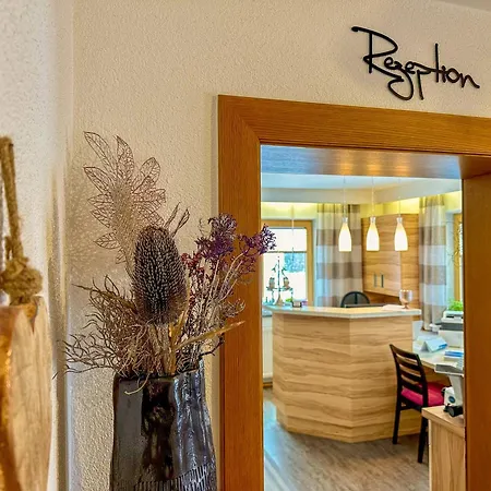 Fruehstueckspension Seeblick Casa de hóspedes 3*